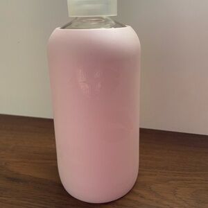 Bkr Little NWOT - Air Kiss Lips